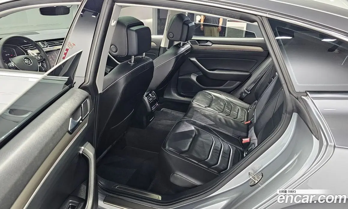 Volkswagen Arteon 2020 2.0 автомат (гидро), фото 16 Volkswagen Arteon 2020 2.0 автомат (гидро), фото 16