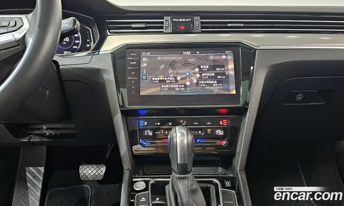 Volkswagen Passat 2022 2.0 автомат (гидро), фото 18