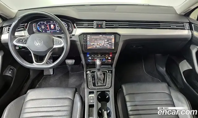Volkswagen Passat 2022 2.0 автомат (гидро), миниатюра 9