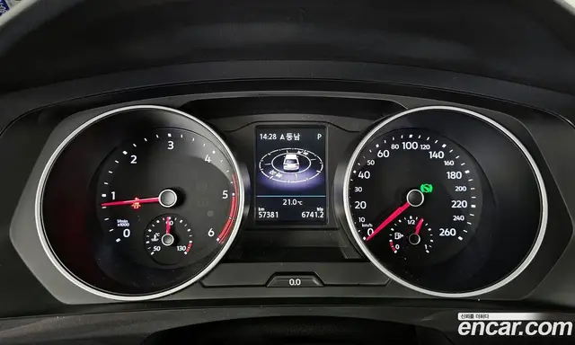 Volkswagen Tiguan 2019 2.0 автомат (гидро), миниатюра 11