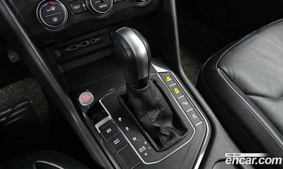Volkswagen Tiguan 2019 2.0 автомат (гидро), фото 12