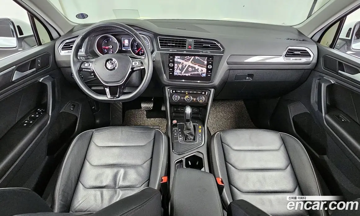 Volkswagen Tiguan 2019 2.0 автомат (гидро), фото 10