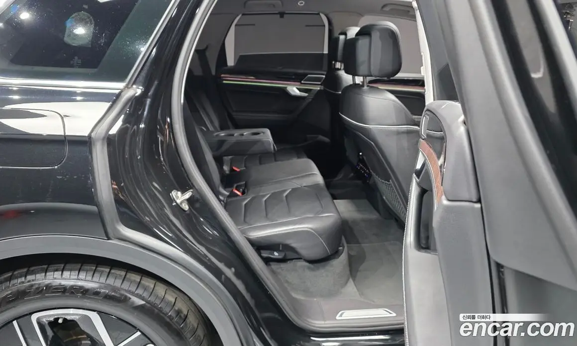 Volkswagen Touareg 2024 3.0 автомат (гидро), фото 17 Volkswagen Touareg 2024 3.0 автомат (гидро), фото 17