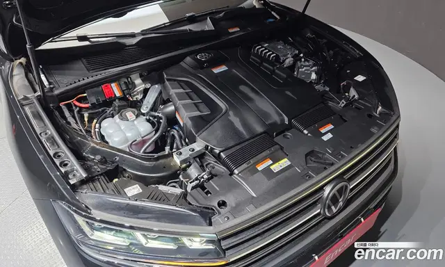 Volkswagen Touareg 2024 3.0 автомат (гидро), миниатюра 6 Volkswagen Touareg 2024 3.0 автомат (гидро), миниатюра 6