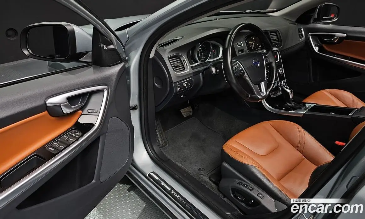 Volvo S60 2017 2.0 автомат (гидро), фото 13