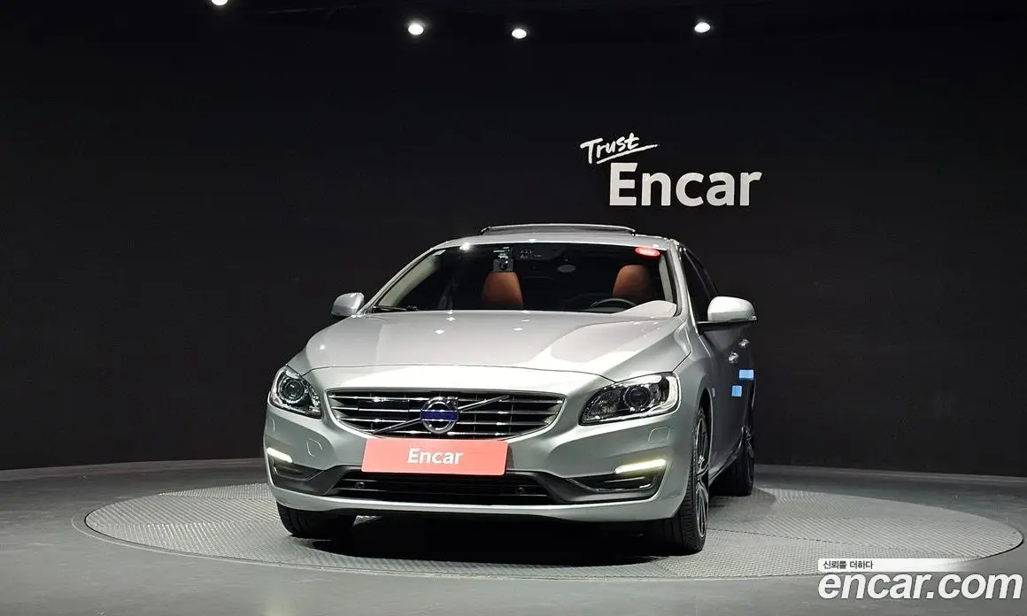 Volvo S60 2017 2.0 автомат (гидро), фото 3
