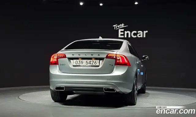 Volvo S60 2017 2.0 автомат (гидро), миниатюра 4