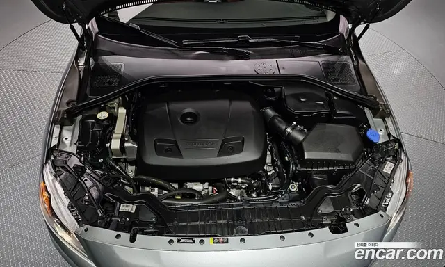 Volvo S60 2017 2.0 автомат (гидро), миниатюра 6