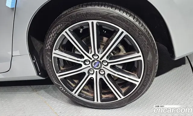 Volvo S60 2017 2.0 автомат (гидро), миниатюра 7