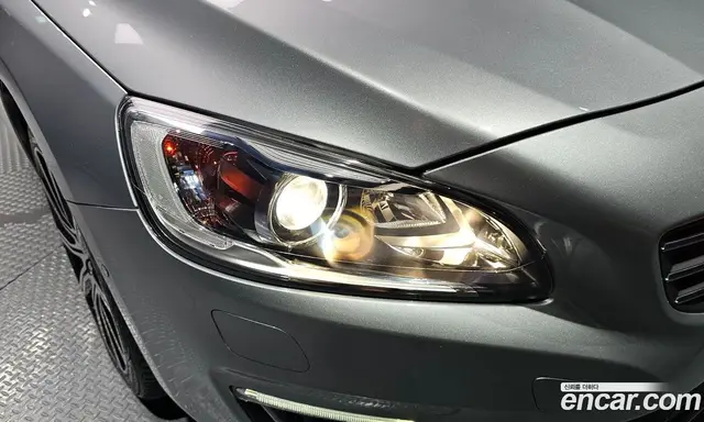 Volvo S60 2017 2.0 автомат (гидро), миниатюра 8