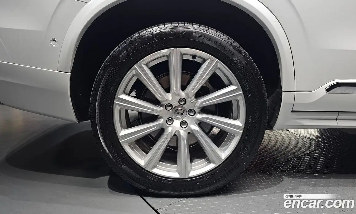 Volvo XC90 2019 2.0 автомат (гидро), фото 4