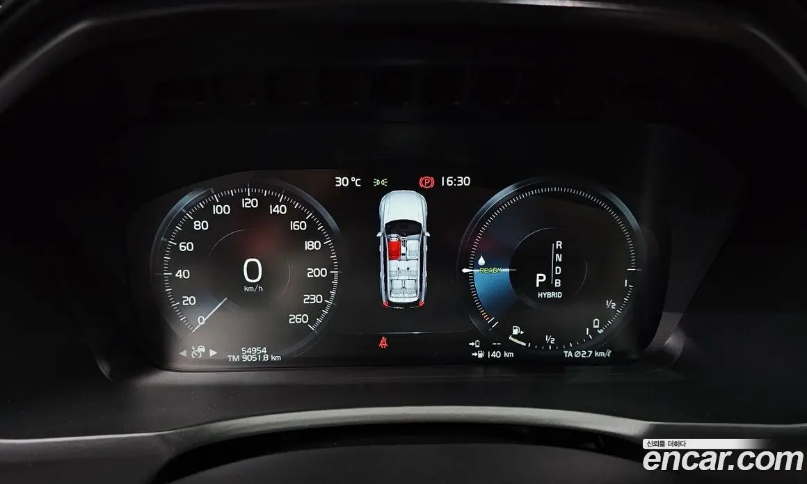 Volvo XC90 2019 2.0 автомат (гидро), фото 10