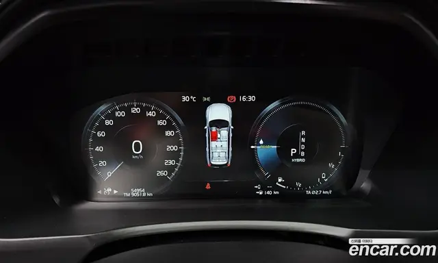 Volvo XC90 2019 2.0 автомат (гидро), миниатюра 10