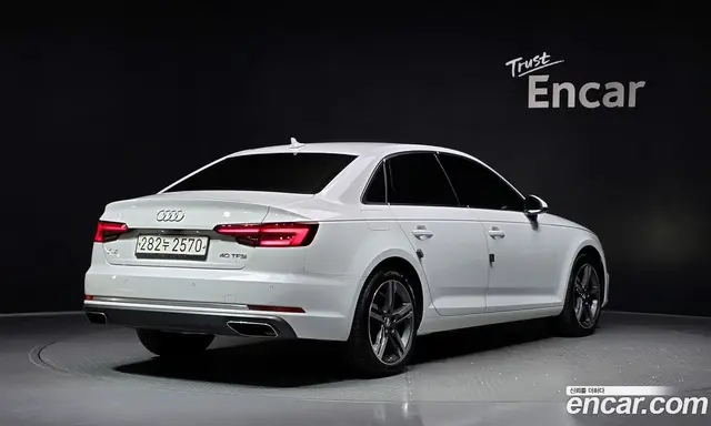 Audi A4 2019 2.0 автомат (гидро), миниатюра 2 Audi A4 2019 2.0 автомат (гидро), миниатюра 2