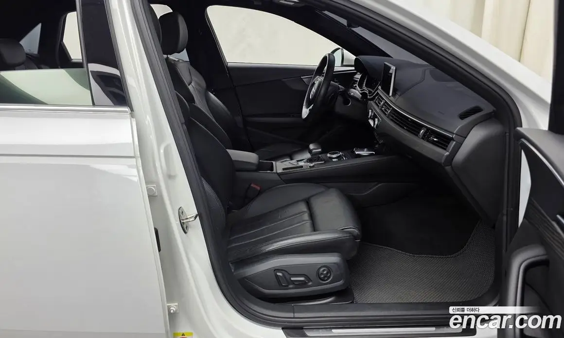 Audi A4 2019 2.0 автомат (гидро), фото 17 Audi A4 2019 2.0 автомат (гидро), фото 17