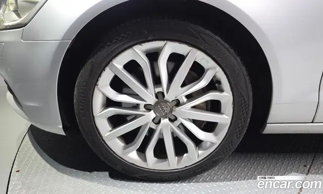 Audi A6 2012 3.0 автомат (гидро), миниатюра 5 Audi A6 2012 3.0 автомат (гидро), миниатюра 5