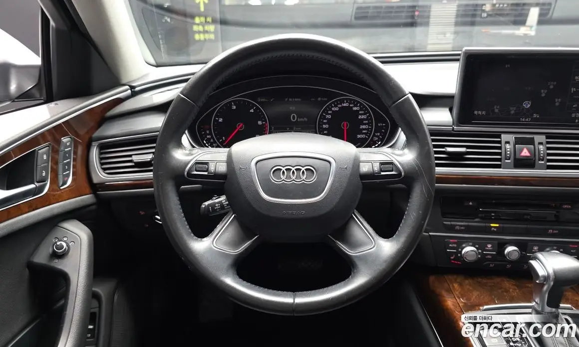 Audi A6 2015 3.0 автомат (гидро), фото 13