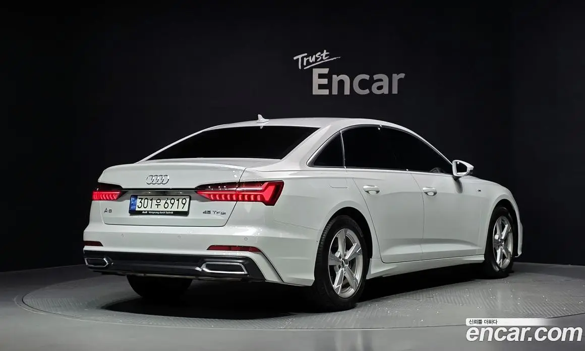 Audi A6 2021 2.0 автомат (гидро), фото 2 Audi A6 2021 2.0 автомат (гидро), фото 2