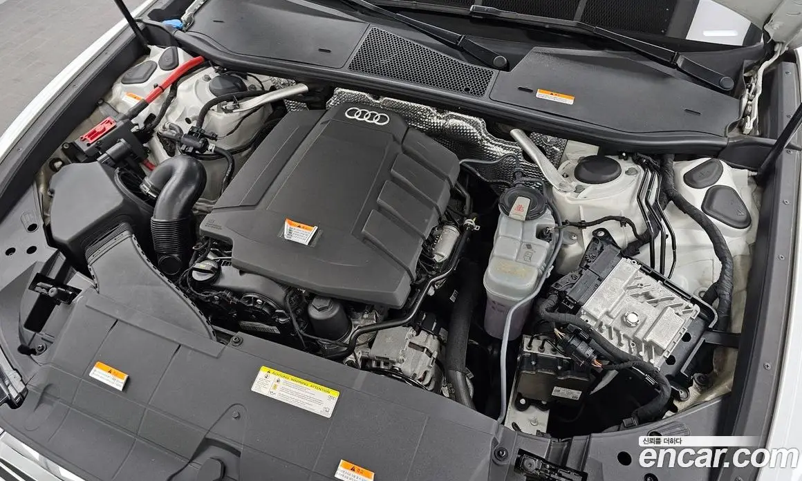 Audi A6 2021 2.0 автомат (гидро), фото 6 Audi A6 2021 2.0 автомат (гидро), фото 6