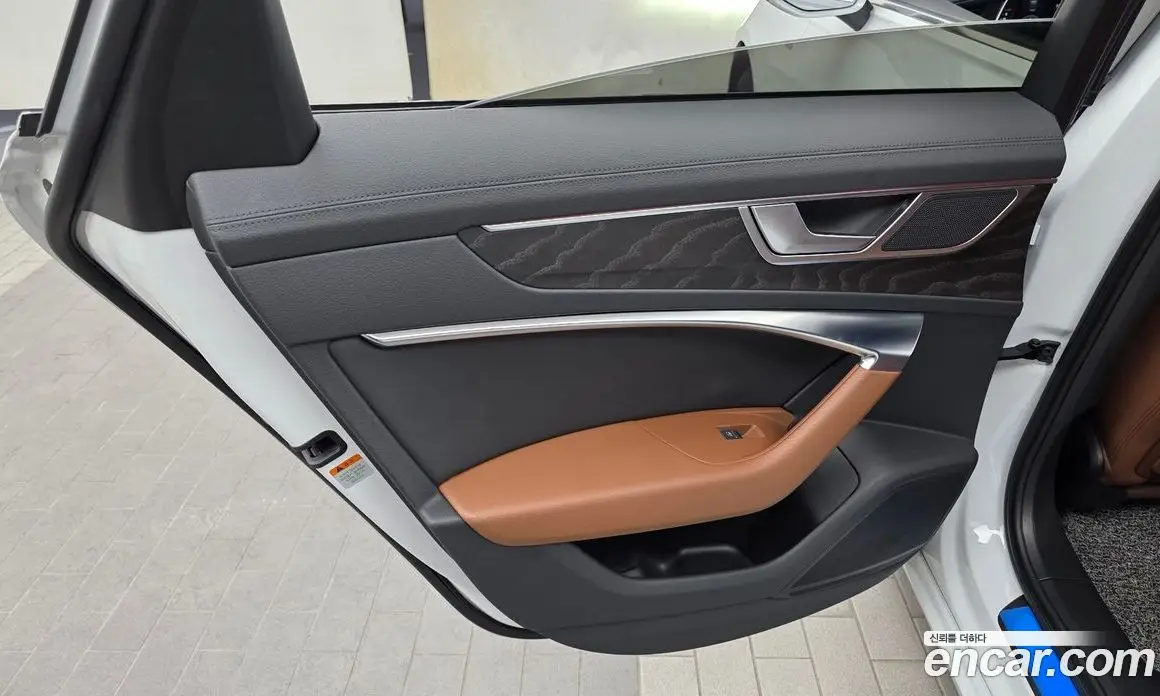 Audi A6 2021 2.0 автомат (гидро), фото 15
