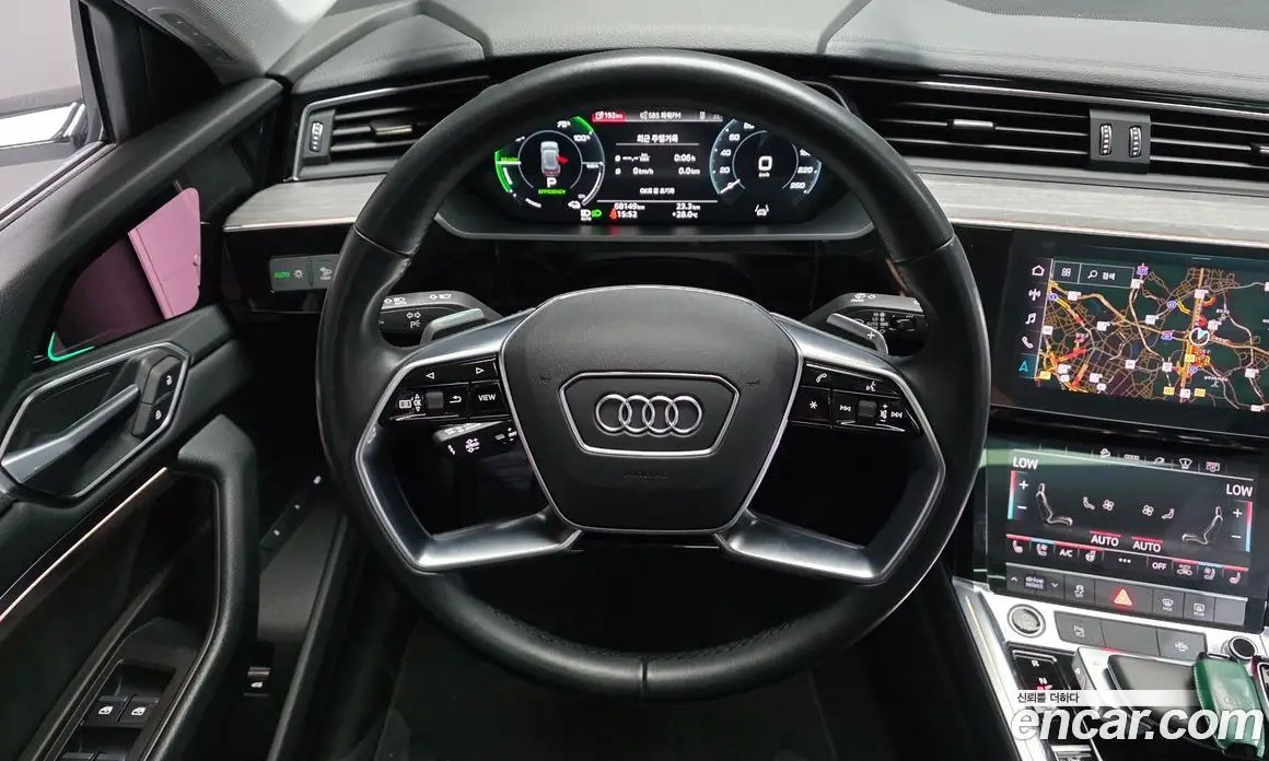 Audi e-tron 2022 0.2 автомат (гидро), фото 20 Audi e-tron 2022 0.2 автомат (гидро), фото 20
