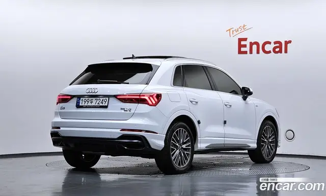 Audi Q3 2022 2.0 автомат (гидро), миниатюра 2