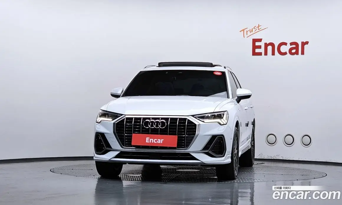 Audi Q3 2022 2.0 автомат (гидро), фото 3