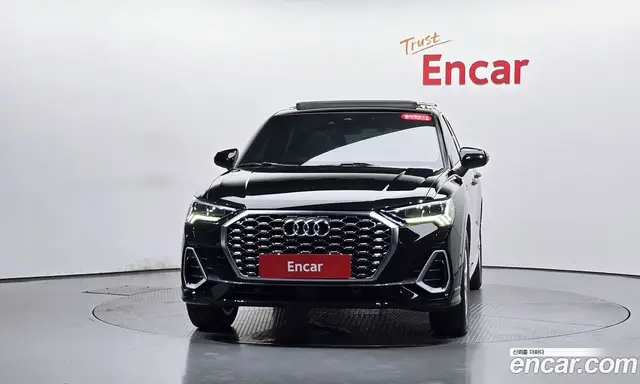 Audi Q3 2022 2.0 автомат (гидро), миниатюра 2