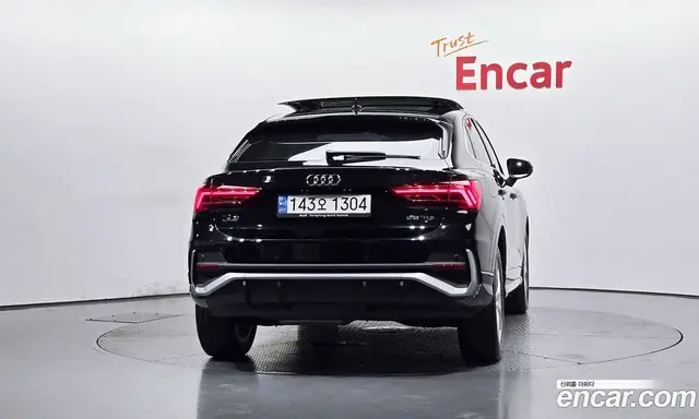 Audi Q3 2022 2.0 автомат (гидро), миниатюра 3