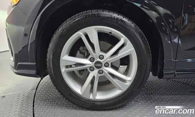 Audi Q3 2022 2.0 автомат (гидро), миниатюра 4