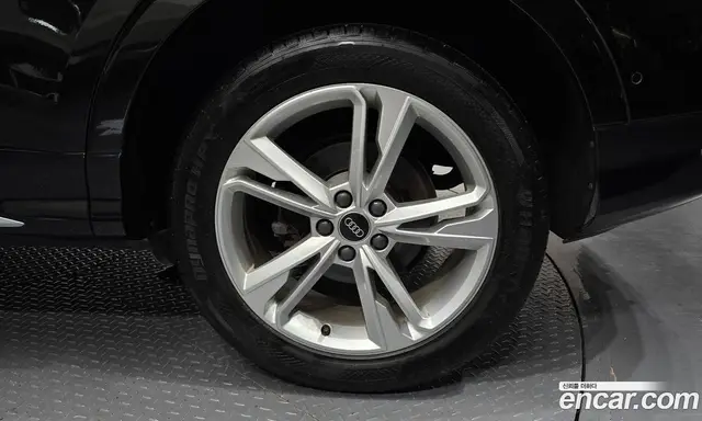 Audi Q3 2022 2.0 автомат (гидро), миниатюра 6