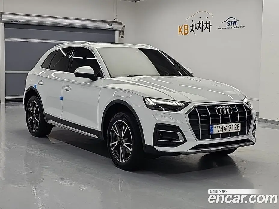 Audi Q5 2022 2.0 автомат (гидро), фото 4