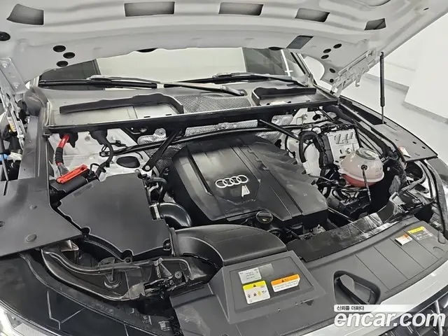 Audi Q5 2022 2.0 автомат (гидро), миниатюра 5