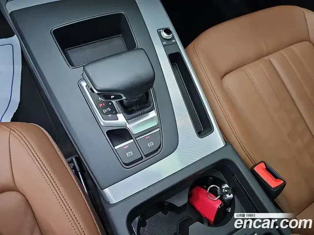 Audi Q5 2022 2.0 автомат (гидро), миниатюра 8