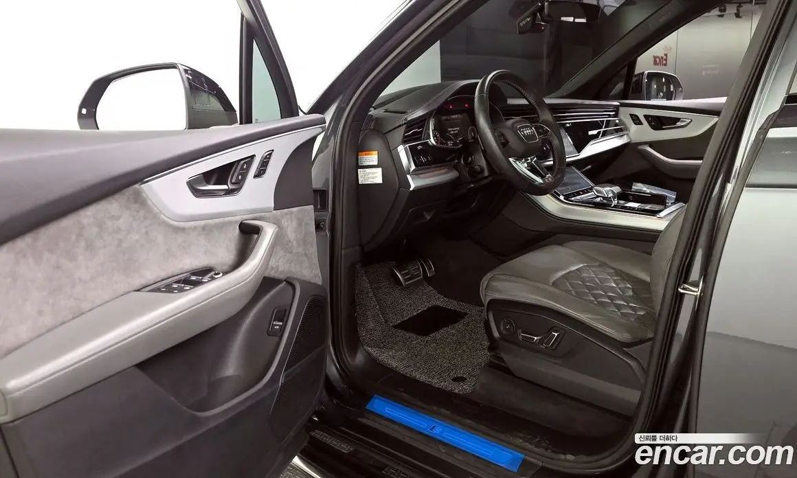 Audi Q7 2022 3.0 автомат (гидро), фото 13