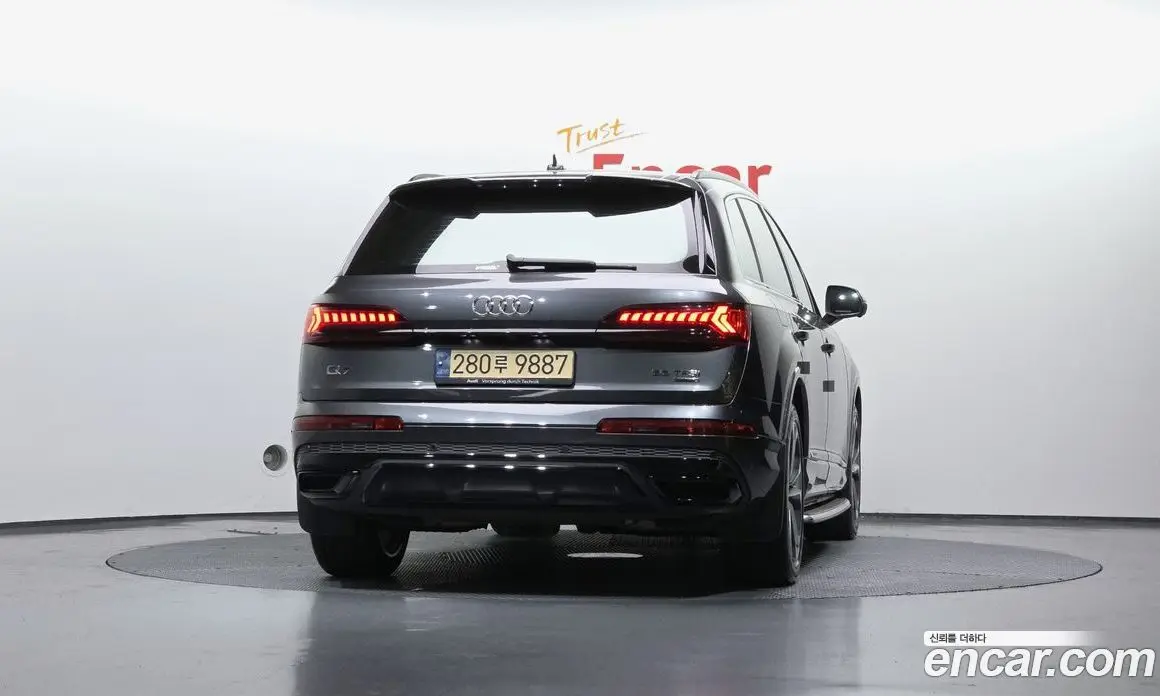 Audi Q7 2022 3.0 автомат (гидро), фото 4