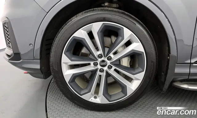 Audi Q7 2022 3.0 автомат (гидро), миниатюра 5