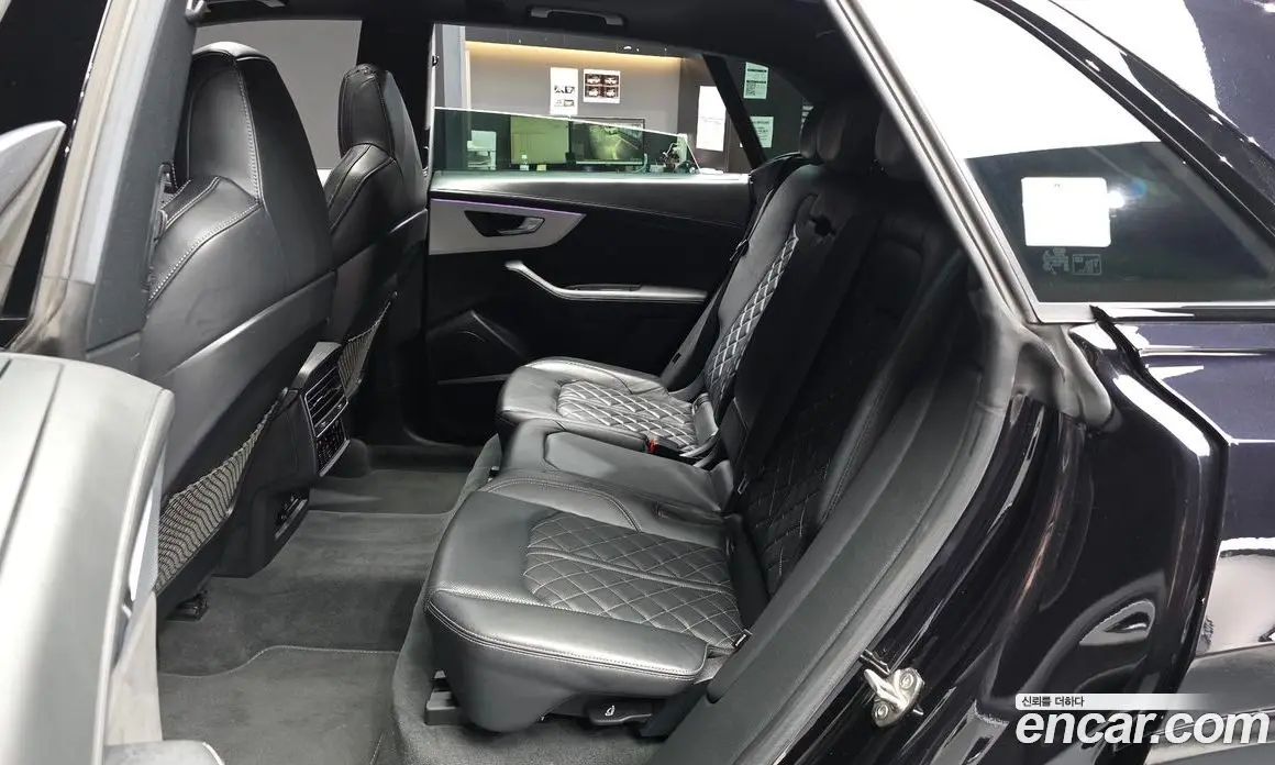 Audi Q8 2021 3.0 автомат (гидро), фото 16 Audi Q8 2021 3.0 автомат (гидро), фото 16