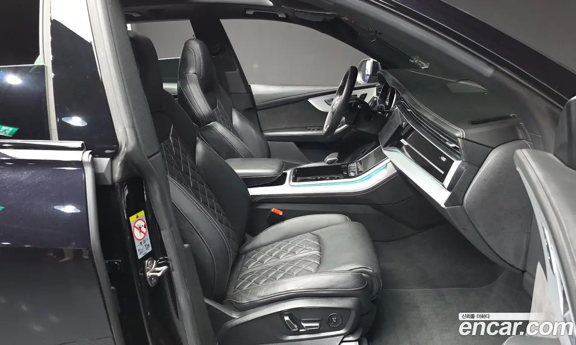 Audi Q8 2021 3.0 автомат (гидро), фото 17 Audi Q8 2021 3.0 автомат (гидро), фото 17