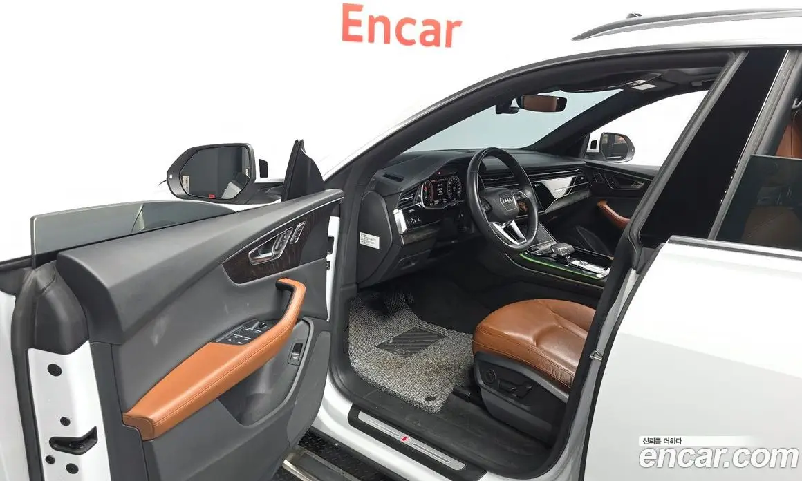 Audi Q8 2022 3.0 автомат (гидро), фото 13
