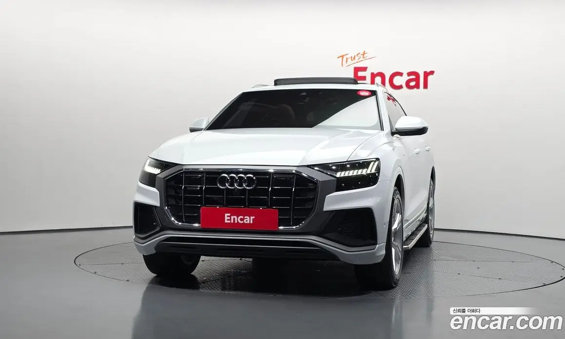 Audi Q8 2022 3.0 автомат (гидро), фото 3