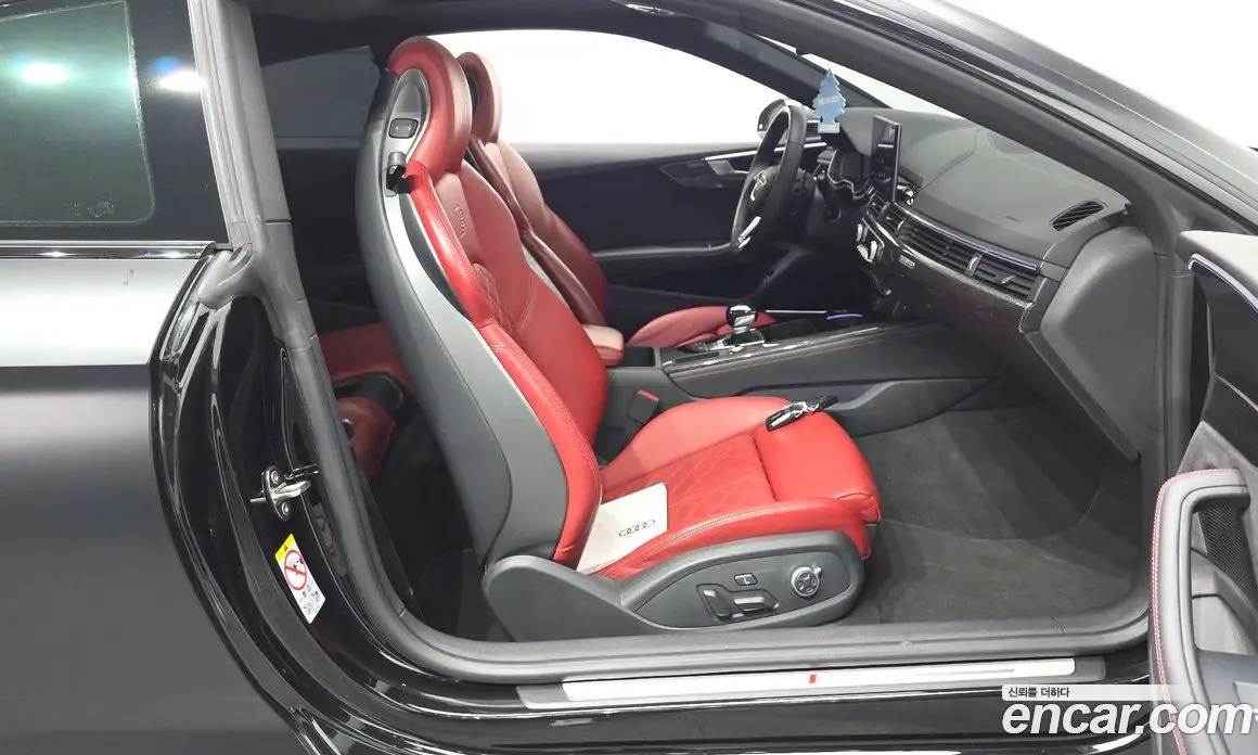 Audi S5 2022 3.0 автомат (гидро), фото 16 Audi S5 2022 3.0 автомат (гидро), фото 16