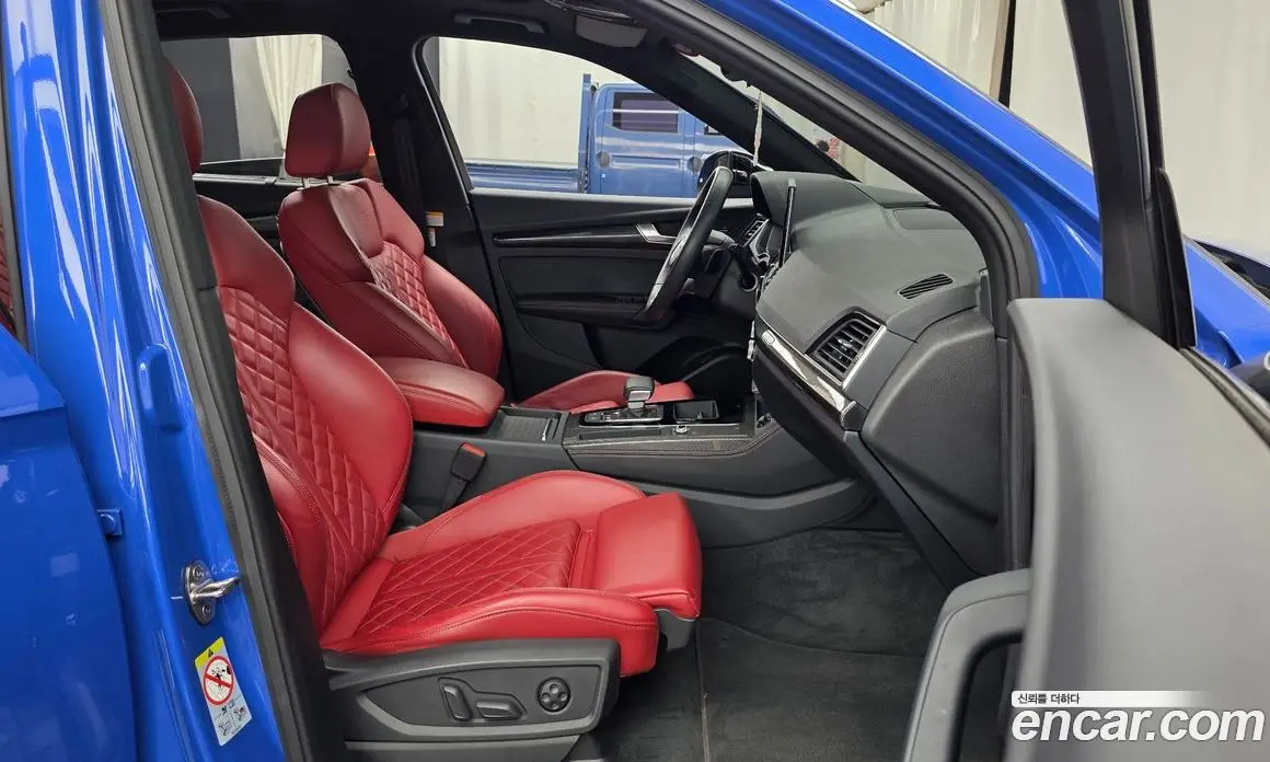Audi SQ5 2023 3.0 АКПП, фото 17