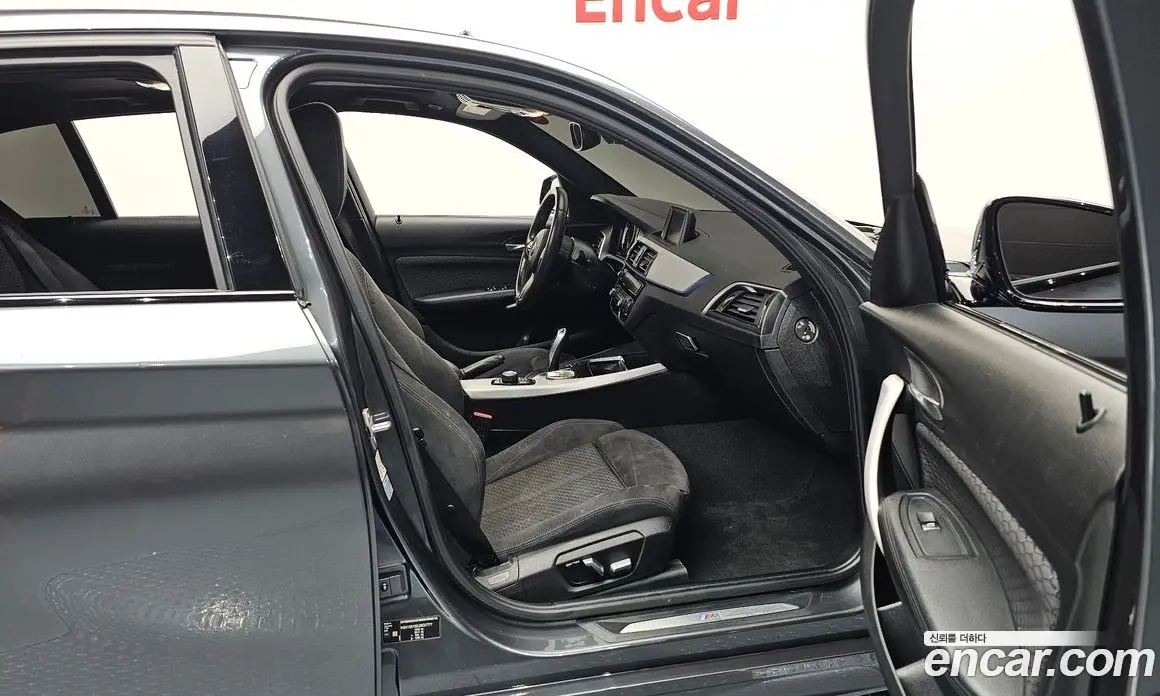 BMW 1 серия 2018 2.0 автомат (гидро), фото 16 BMW 1 серия 2018 2.0 автомат (гидро), фото 16