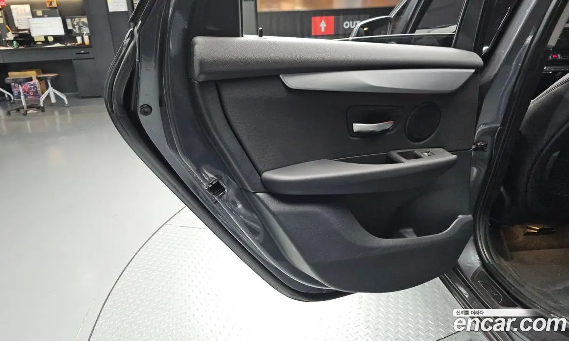 BMW 2 серия 2017 2.0 автомат (гидро), фото 15
