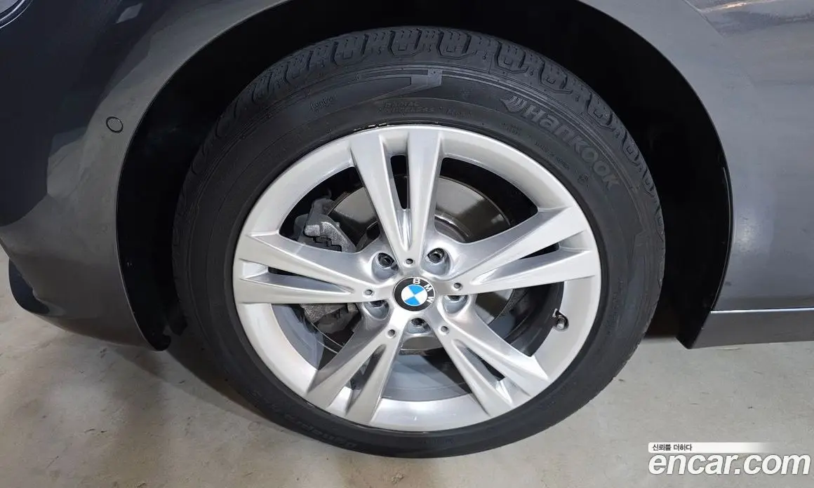 BMW 2 серия 2017 2.0 автомат (гидро), фото 5