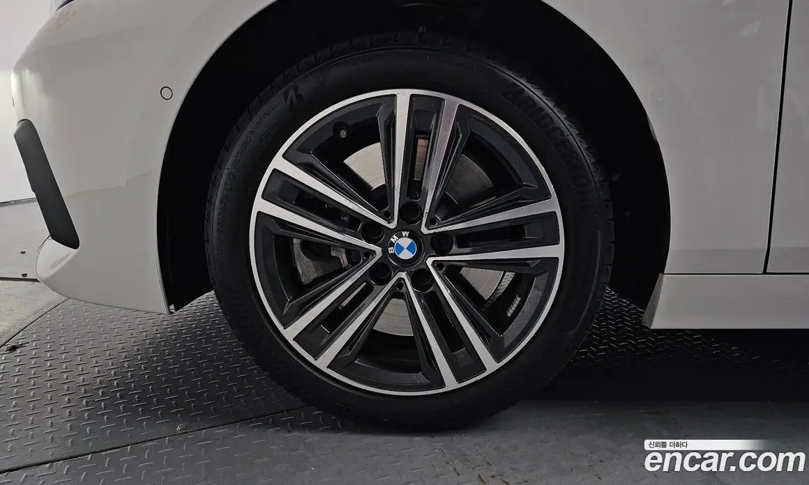BMW 2 серия 2022 2.0 автомат (гидро), фото 4