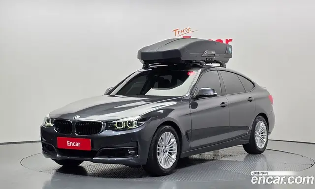 BMW 3 серия, 2018, 80 309 км