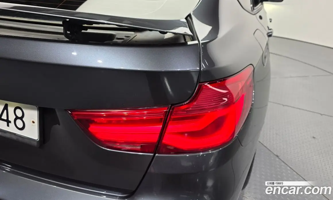 BMW 3 серия 2018 2.0 автомат (гидро), фото 9