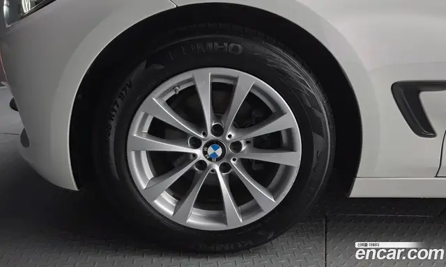BMW 3 серия 2018 2.0 автомат (гидро), миниатюра 5